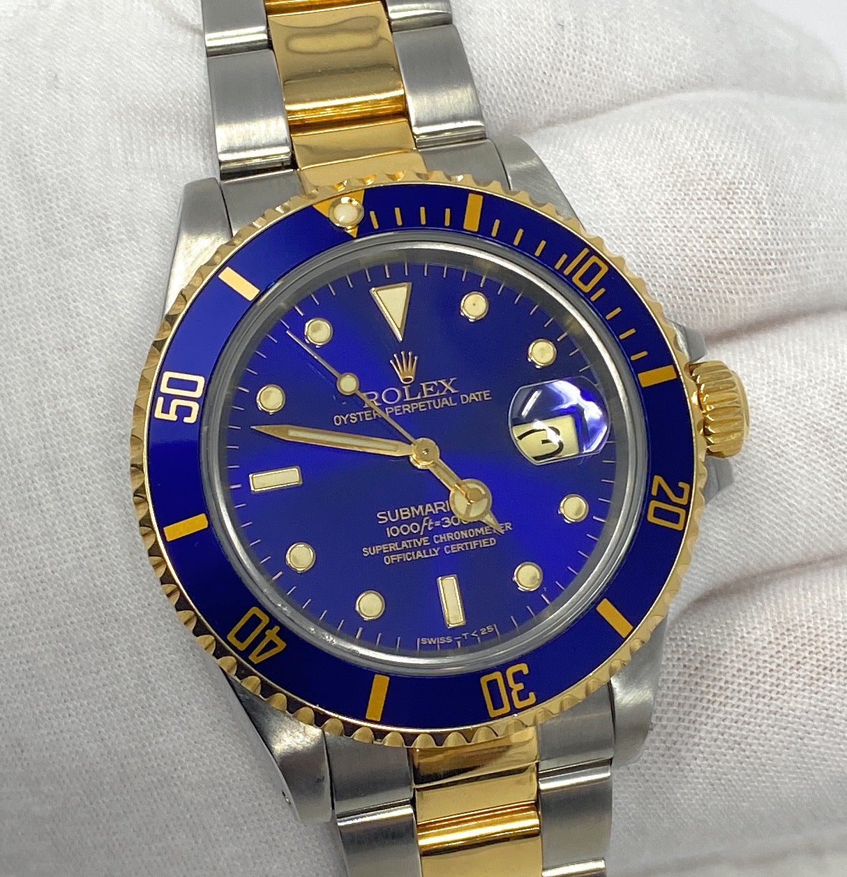 Rolex 1986 Submariner 3035 Blue Dial Model 16803