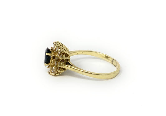 14k Gold Diamond Blue Stone Ring 2.1g