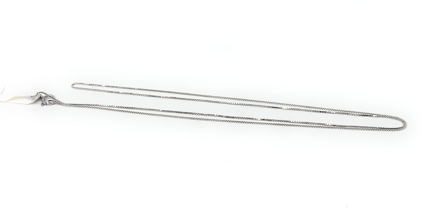 14k White Gold Box Necklace 2g