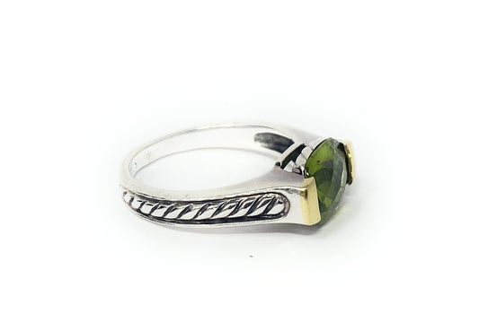 David Yurman Sterling Two Toned Silver & 18k Peridot Size 8 Two Tone Cable Ring