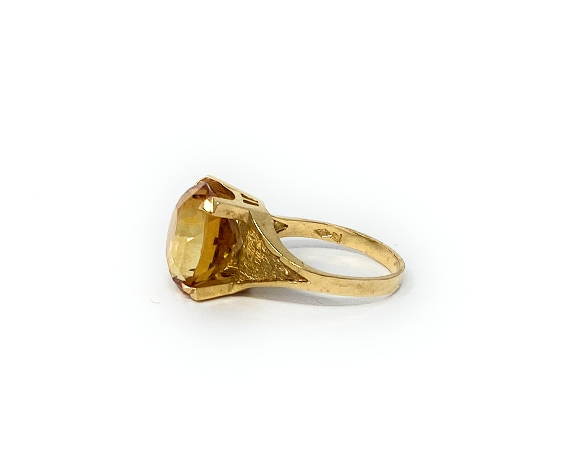 18k Orange Citrine Size 6
