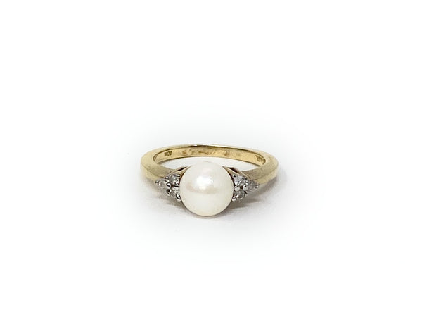 10k Pearl Ring Size 4.5