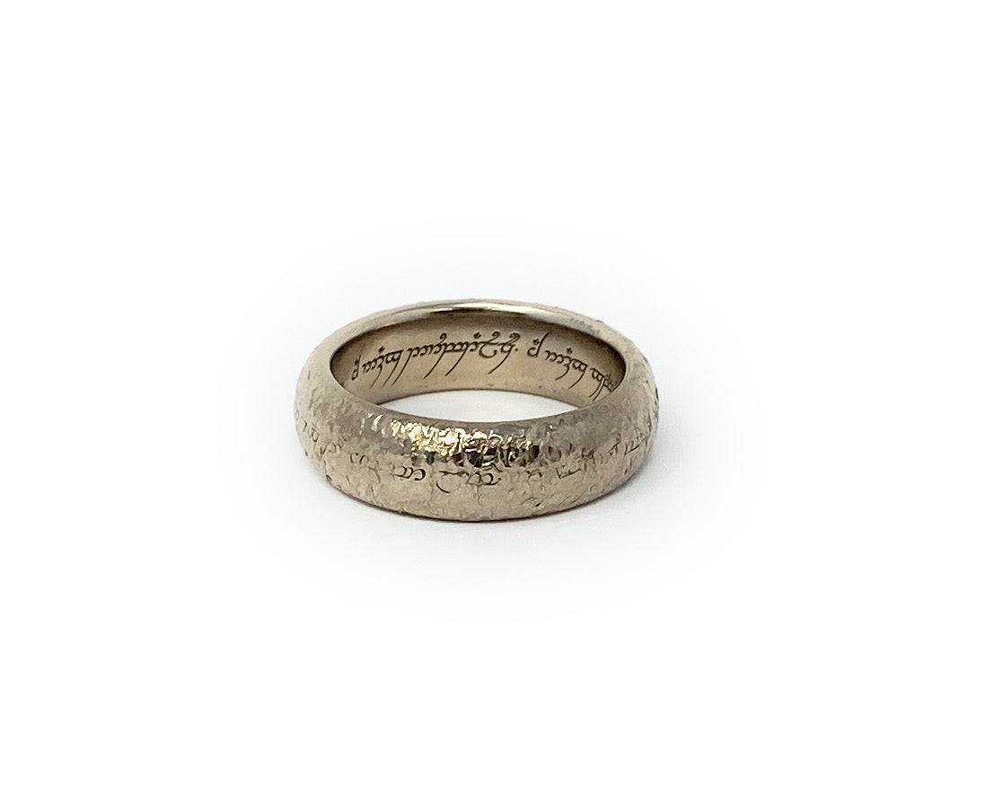 18k The One Ring Size 9.5-10 | 17.8g