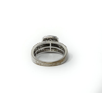10k Engagement Ring W/Diamonds 1ctw Size 7 | 4.8g