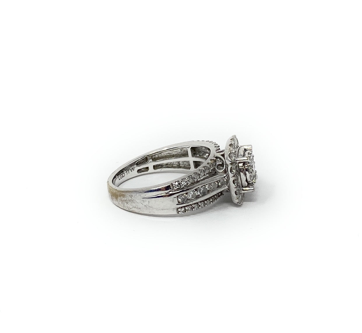 10k Engagement Ring W/Diamonds 1ctw Size 7 | 4.8g