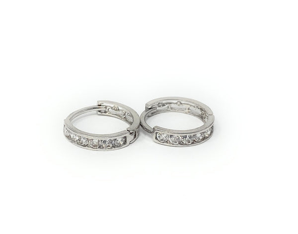 10k White Gold Huggies .9g