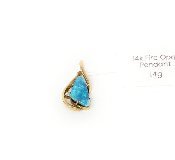 14k Fire Opal Pendant 1.4g