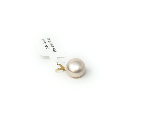 14k Pearl Pendant 1.2g