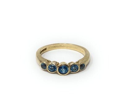 10k Yellow Gold 5 Blue Topaz Ring 2.9g