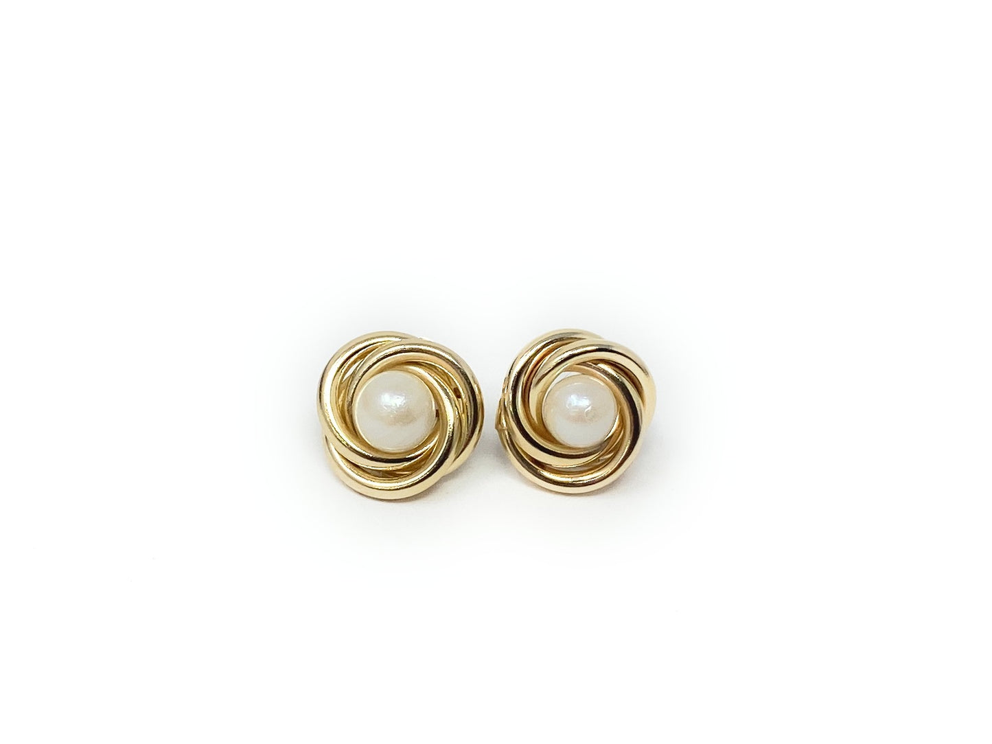 14k Pearl Earring Studs 1.8g