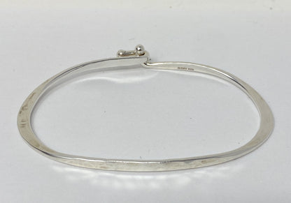 James Avery Sterling Silver Hammered Hook-on Bangle Size 6.5in