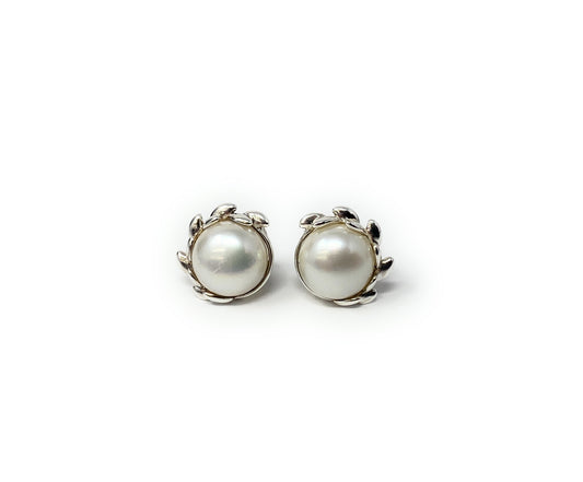 Tiffany & Co. Silver Olive Leaf Pearl Paloma Picasso Stud Earrings