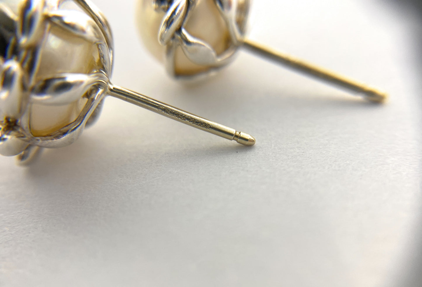 Tiffany & Co. Silver Olive Leaf Pearl Paloma Picasso Stud Earrings