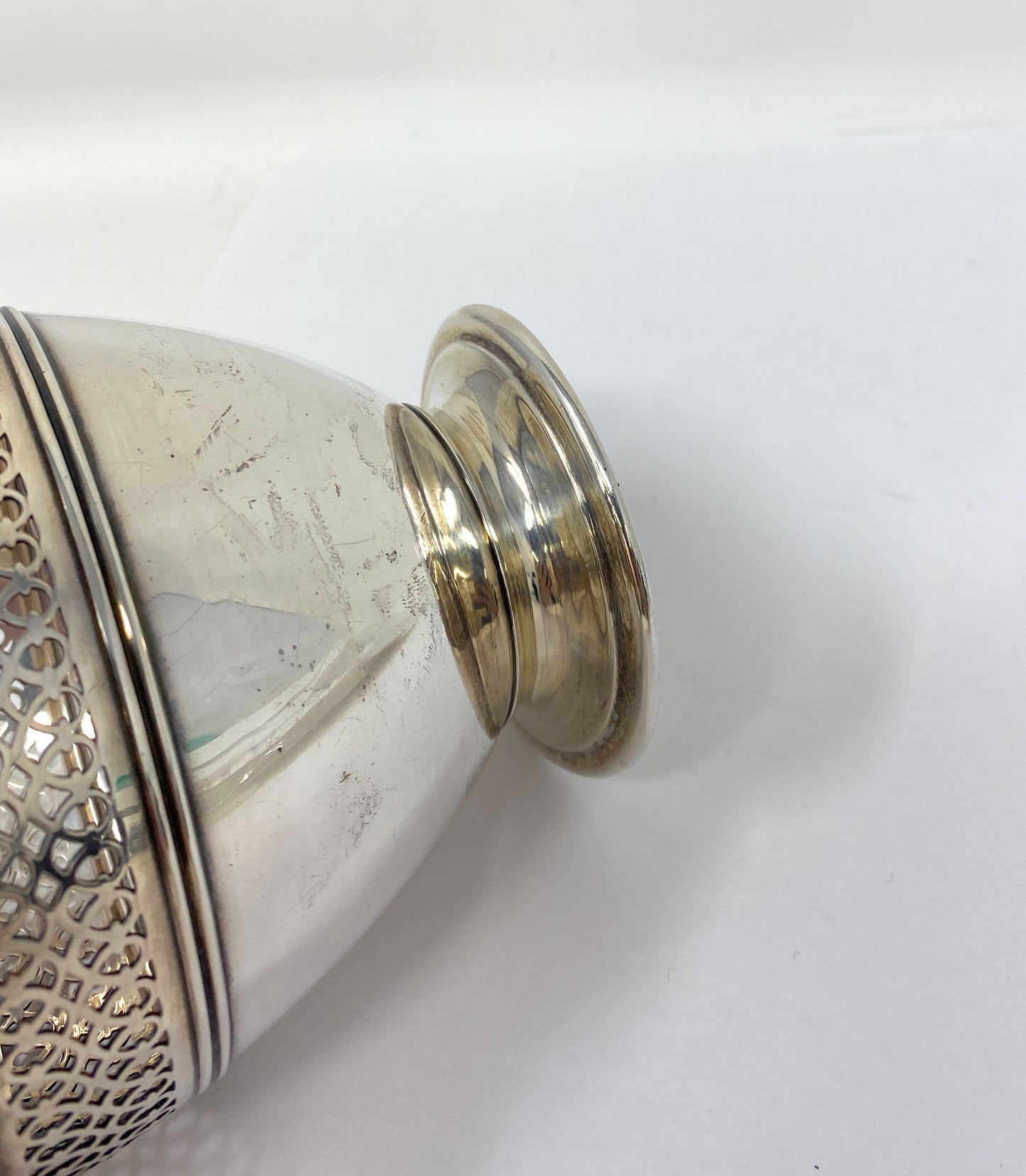 Tiffany & Co. 18428 Sterling Silver Sugar Bowl