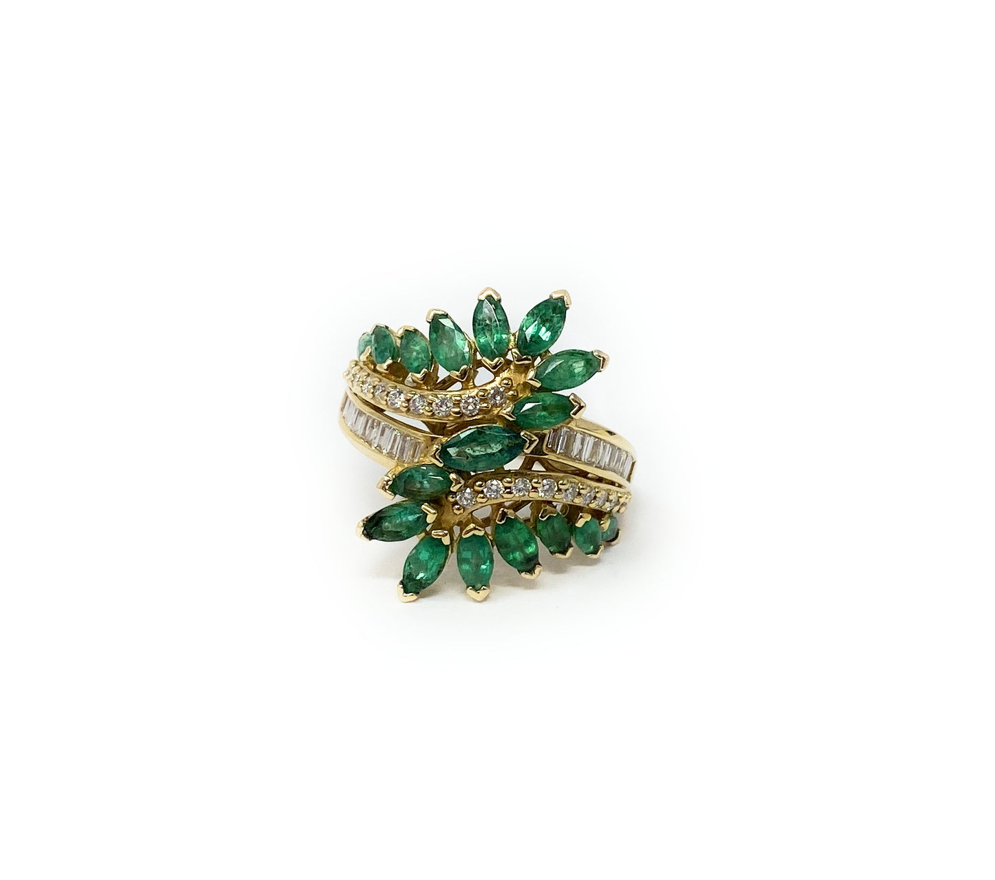 14k Yellow Gold Ring w/Diamond & Green Stones 5.9g