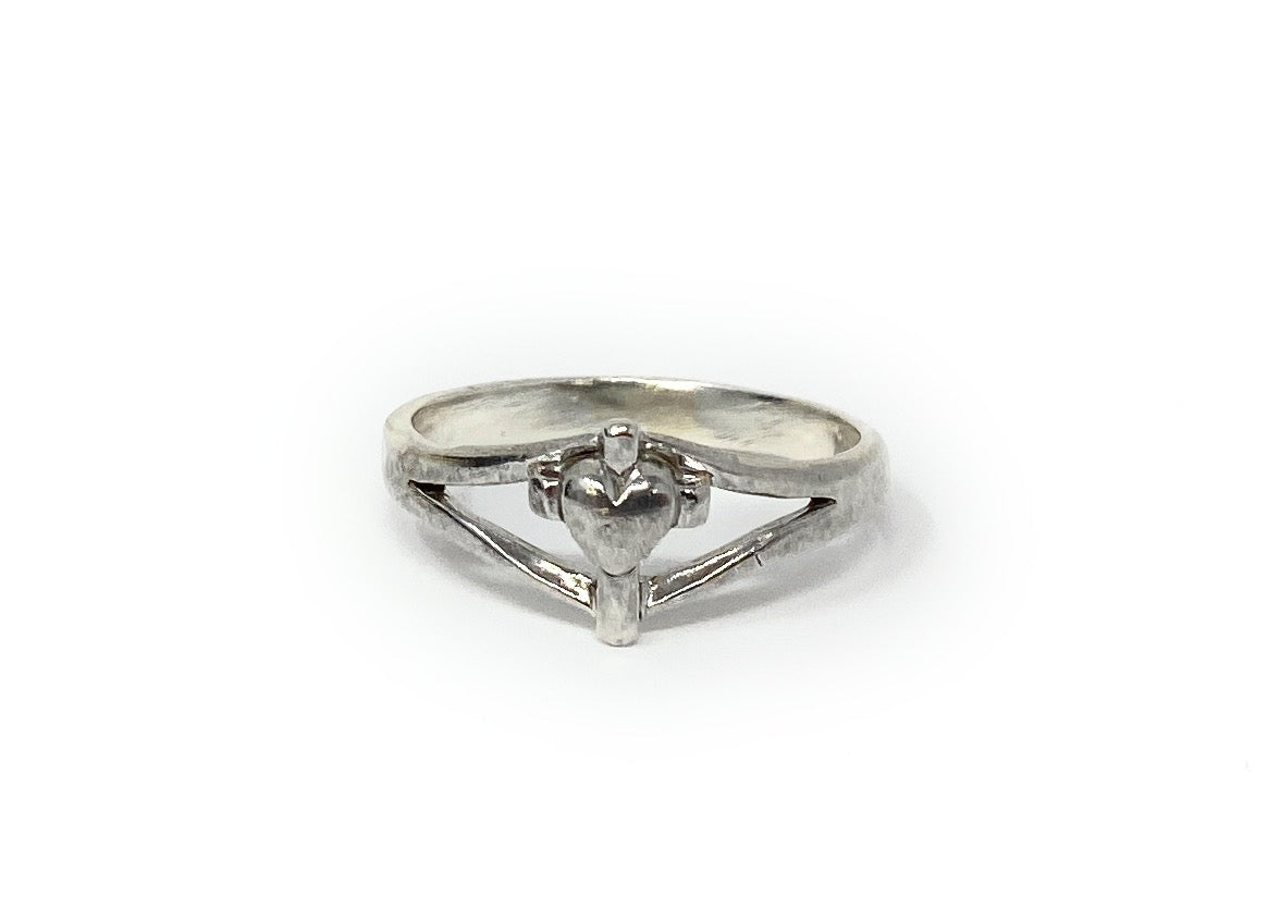 James Avery 925 Sterling Silver Cross & Heart Ring Size 9.5
