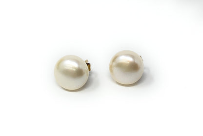 Pearl Studs w/14k Yellow Gold Posts 1g