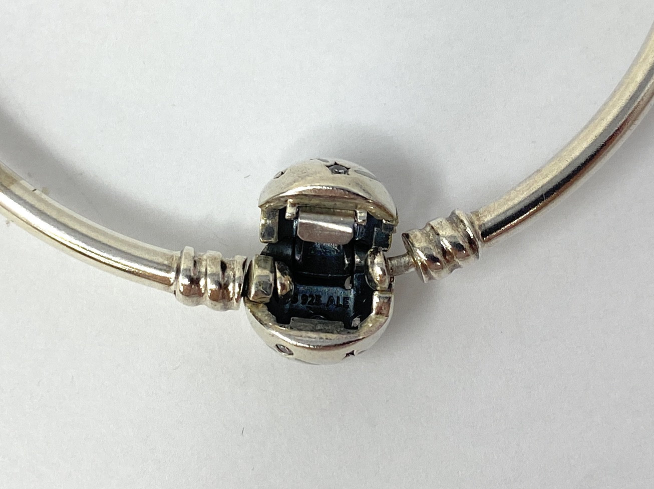 Pandora CZ Stars and Galaxy Charm Bangle Bracelet Size 7  1/4