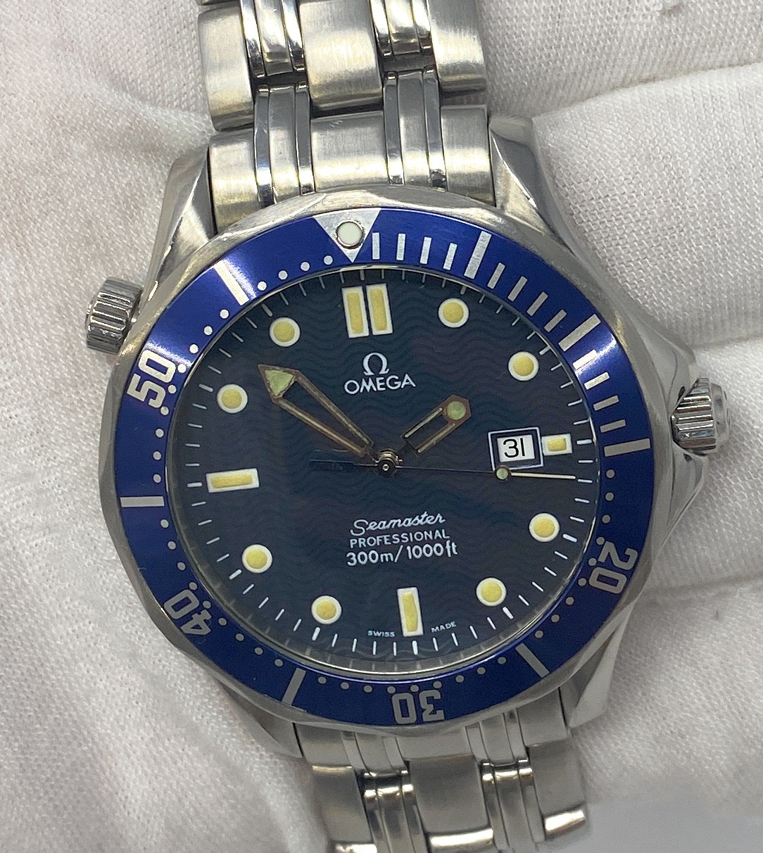 Omega Seamaster 300M Blue Dial James Bond S. Steel Bracelet Max Wrist 7.5"