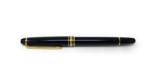 Montblanc Meisterstuck Classique Rollerball Pen Black w/Gold Trim