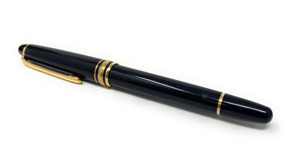 Montblanc Meisterstuck Classique Rollerball Pen Black w/Gold Trim