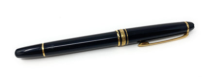 Montblanc Meisterstuck Classique Rollerball Pen Black w/Gold Trim