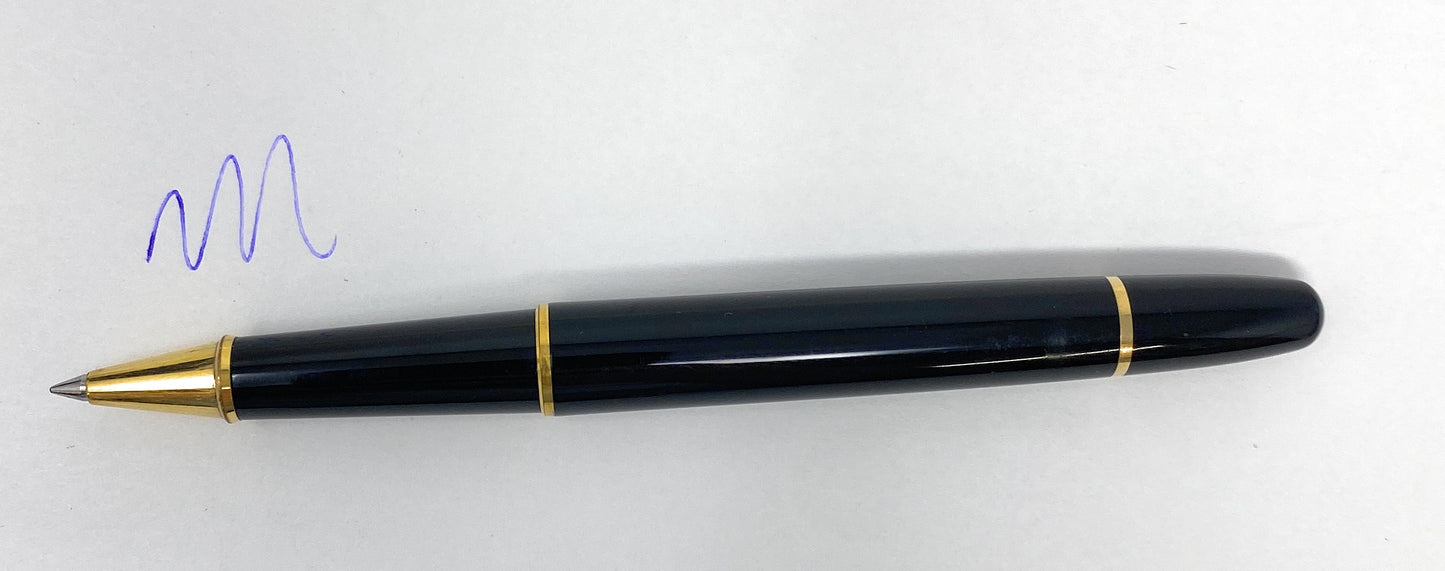 Montblanc Meisterstuck Classique Rollerball Pen Black w/Gold Trim