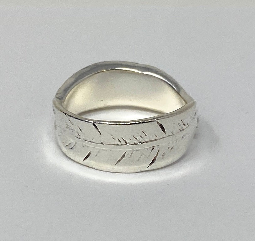 James Avery Sterling Silver 925 Leaf Feather Band Ring Size 9