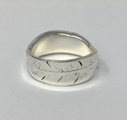 James Avery Sterling Silver 925 Leaf Feather Band Ring Size 9