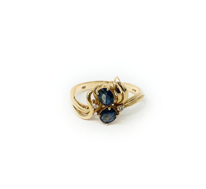 14k Gold Blue Sapphire Diamond Accent Ring 2.8g