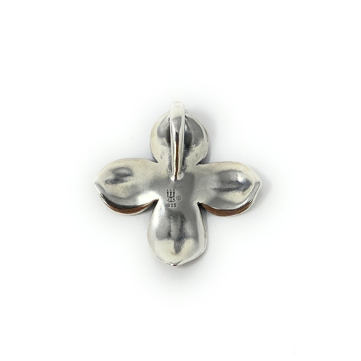 James Avery Sterling Silver Dogwood Flower Retired Pendant 1in