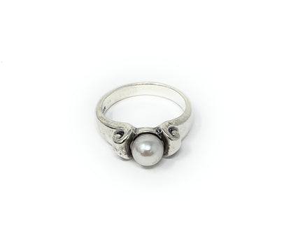 James Avery Sterling Silver Retired Cultured Pearl Scroll Ring Size 4