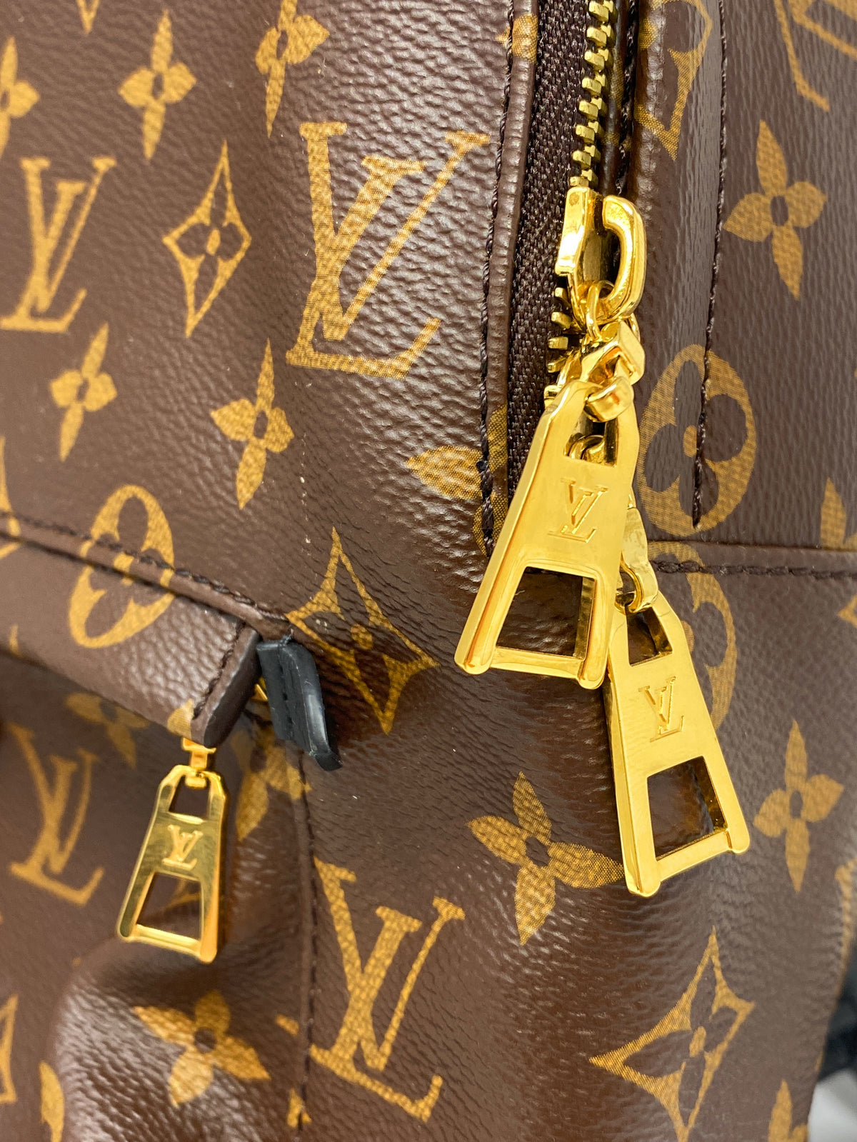 Louis Vuitton M44874 Palm Springs MM Monogram Medium Backpack w/ Box & Dust Bag
