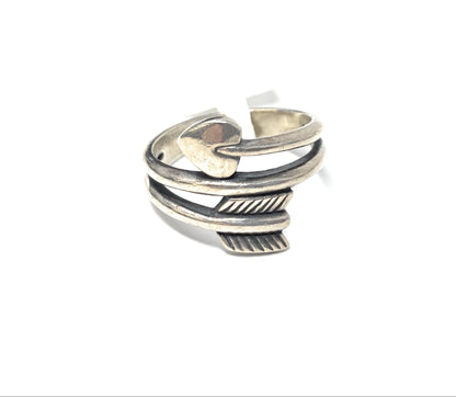 James Avery 925 Heart & Arrow Spiral Ring Size 9