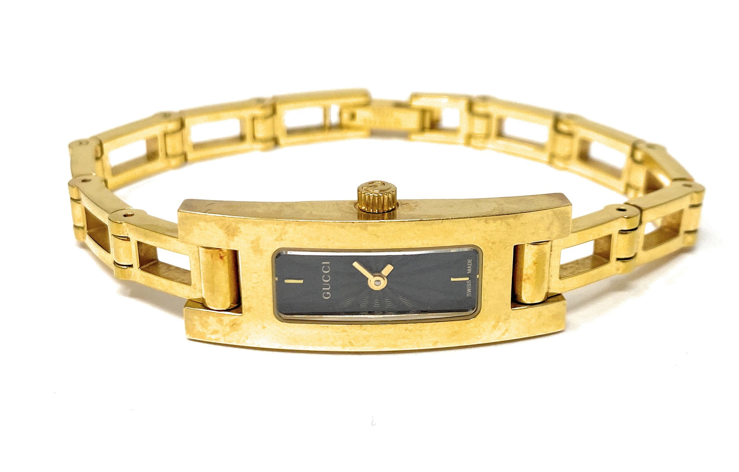 Gucci 3900L Gold Tone Ladies Wristwatch