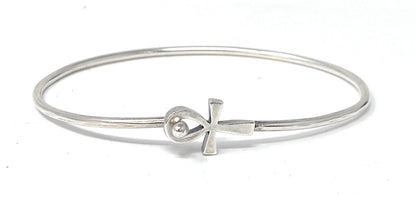 James Avery 925 Retired Ankh Hook-On Bracelet Size 7